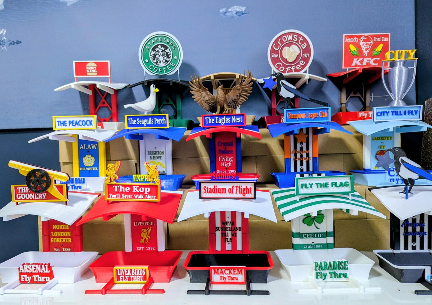 Crystal Palace Bird Feeder, The Eagles Nest, Selhurst feeding station . Garden seed table, Gift for Palace football club Fans