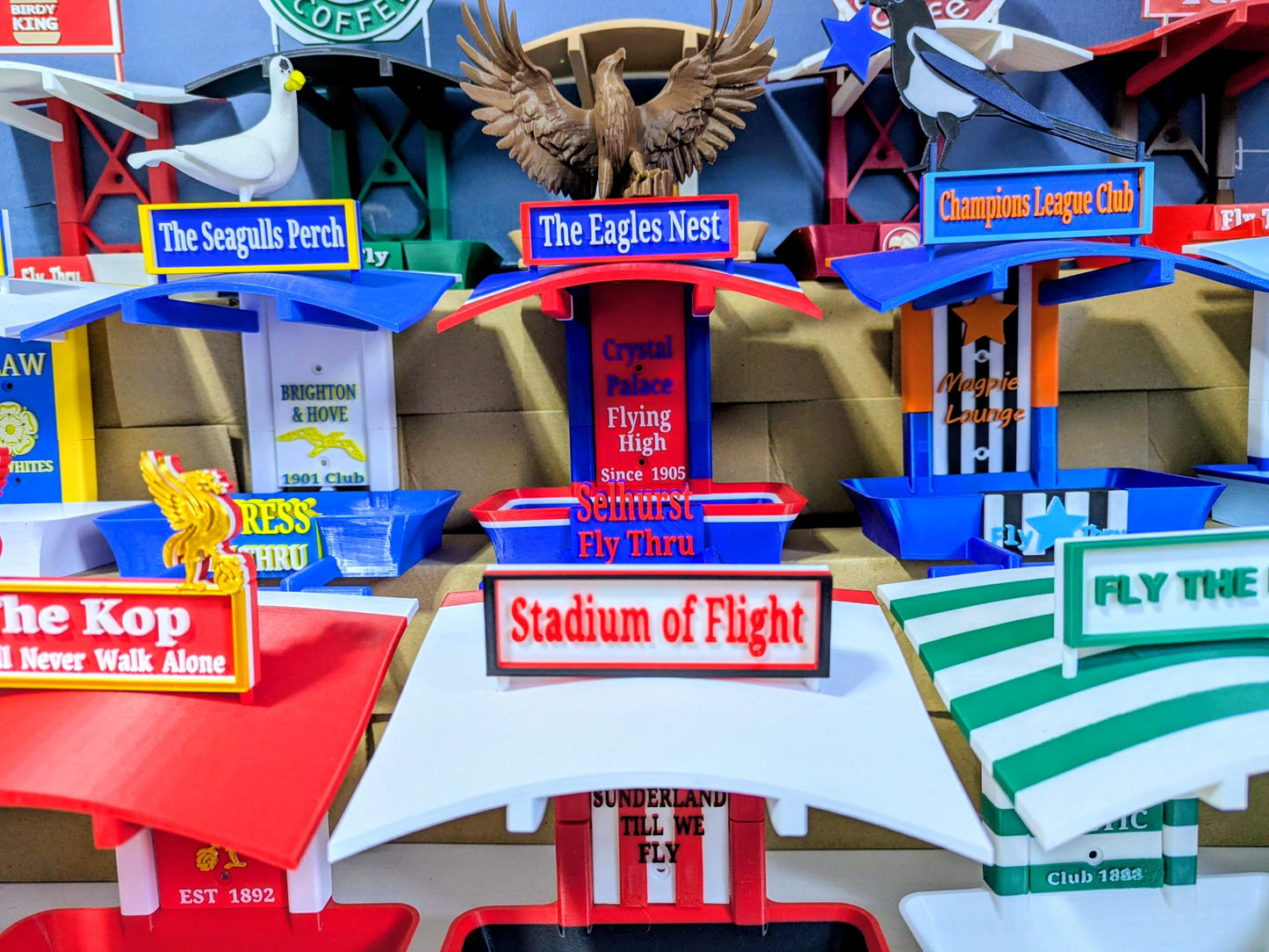 Crystal Palace Bird Feeder, The Eagles Nest, Selhurst feeding station . Garden seed table, Gift for Palace football club Fans
