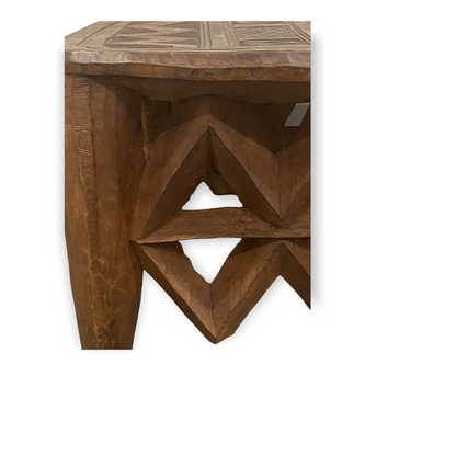 Nupe Table \ Stool - Square engraved (02)