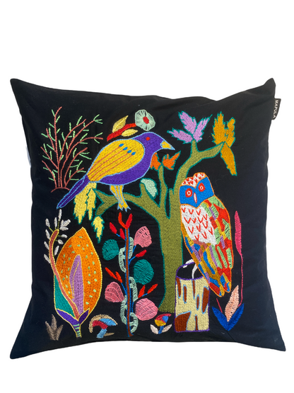 Mapula embroidered cushion 40x40 - South Africa