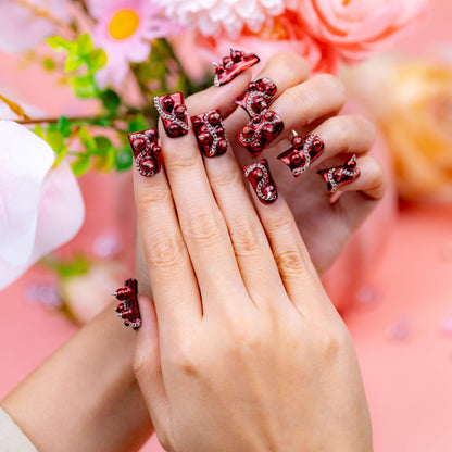 IntoVibes 10-Piece Luxury Duck-Shape Short Press-On Nails – Red, Rivets & Chains