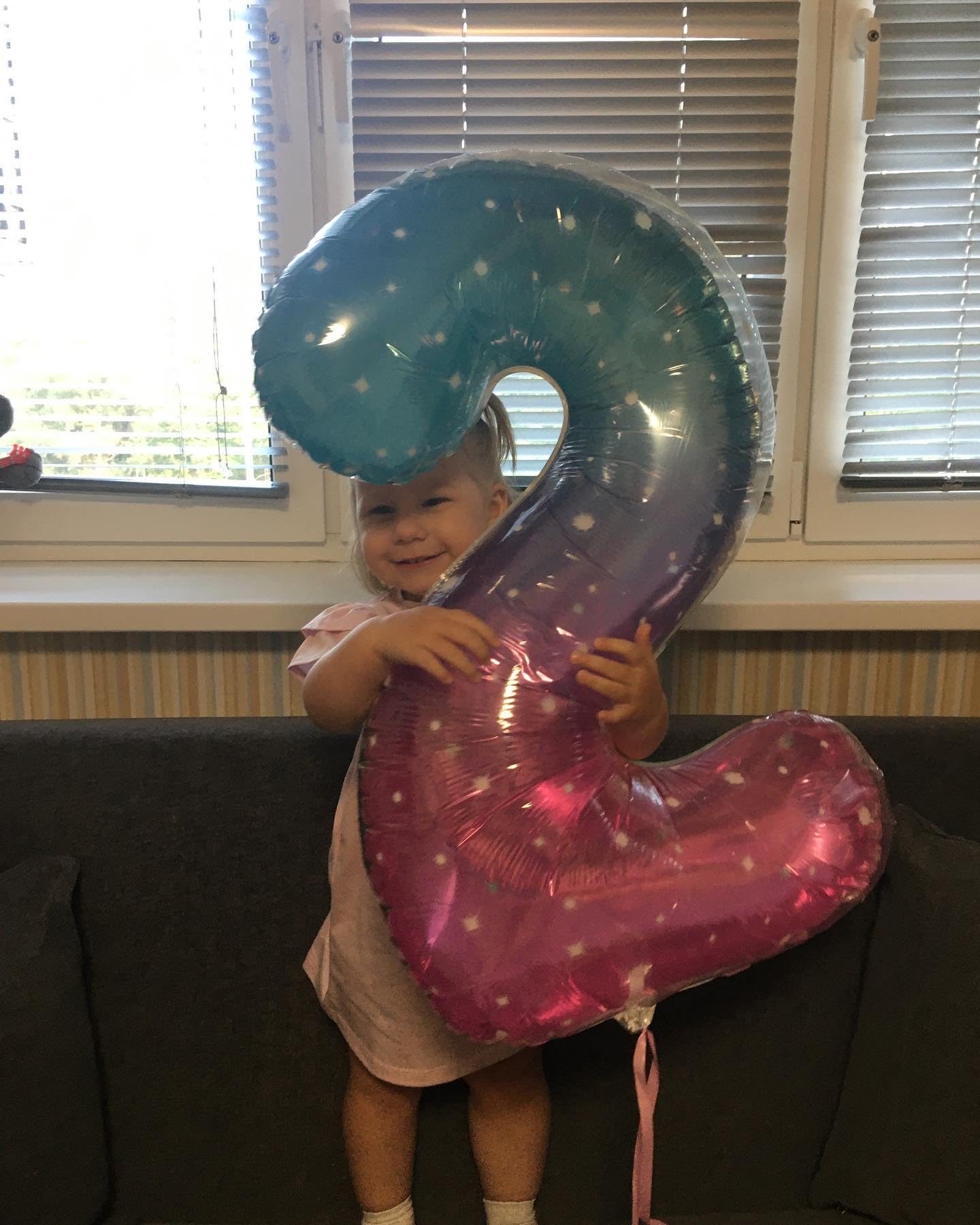 IWERP Starry Sky 4 Balloon 40-Inch – 4th Birthday Decorations