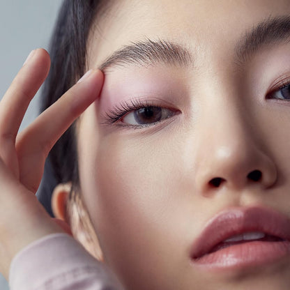JAVIN DE SEOUL Wink Eye Primer | Long-Lasting Crease-Free Base for Vibrant Eye Makeup - 5.5g (14 Light Lilac)