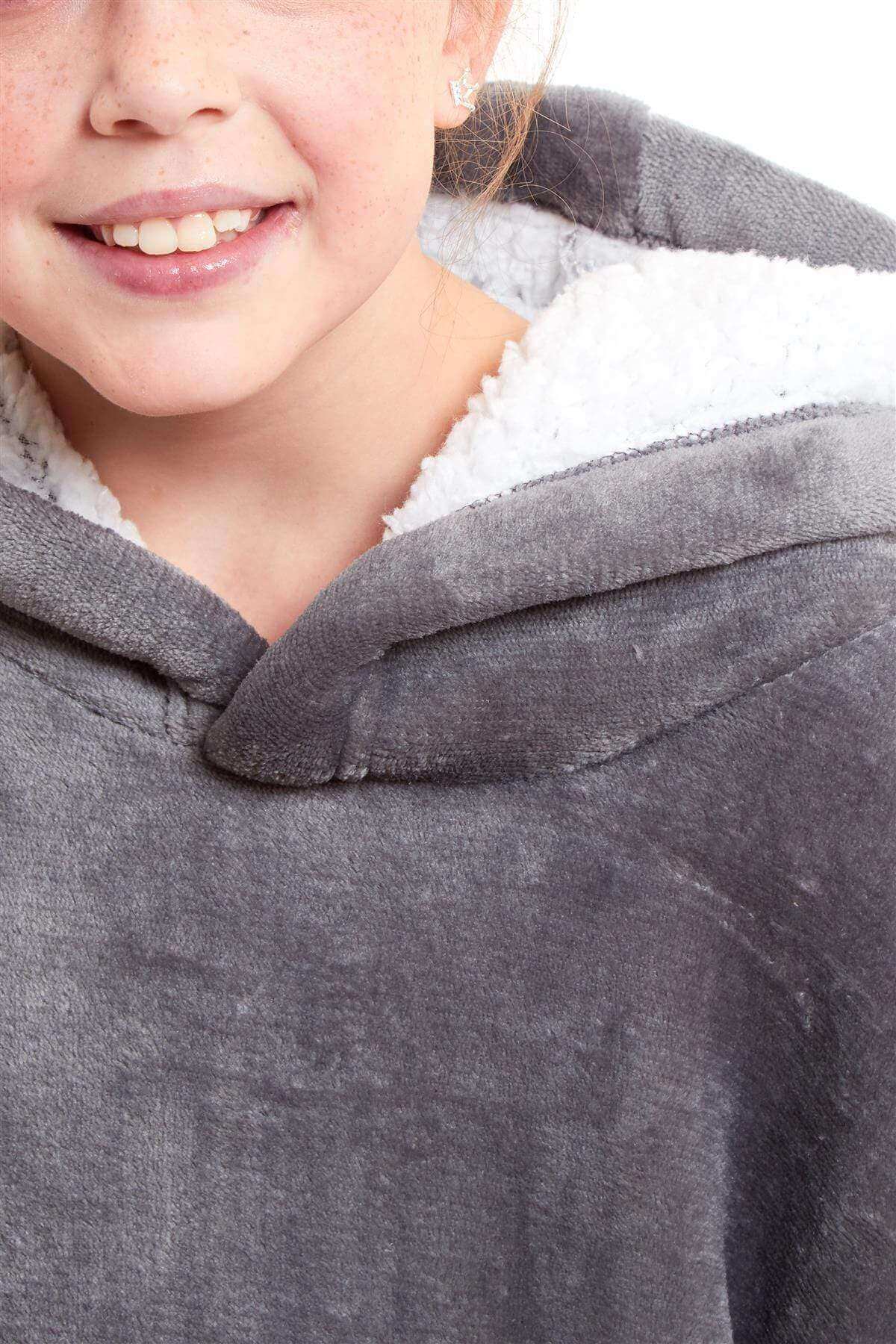 Kids Oversized Hooded Fleece Blanket with Reversible Sherpa Double Pocket Ultra-Soft Cozy Wearable Blanket for Lounging and Outdoor Ages 8-15 by Daisy Dreamer