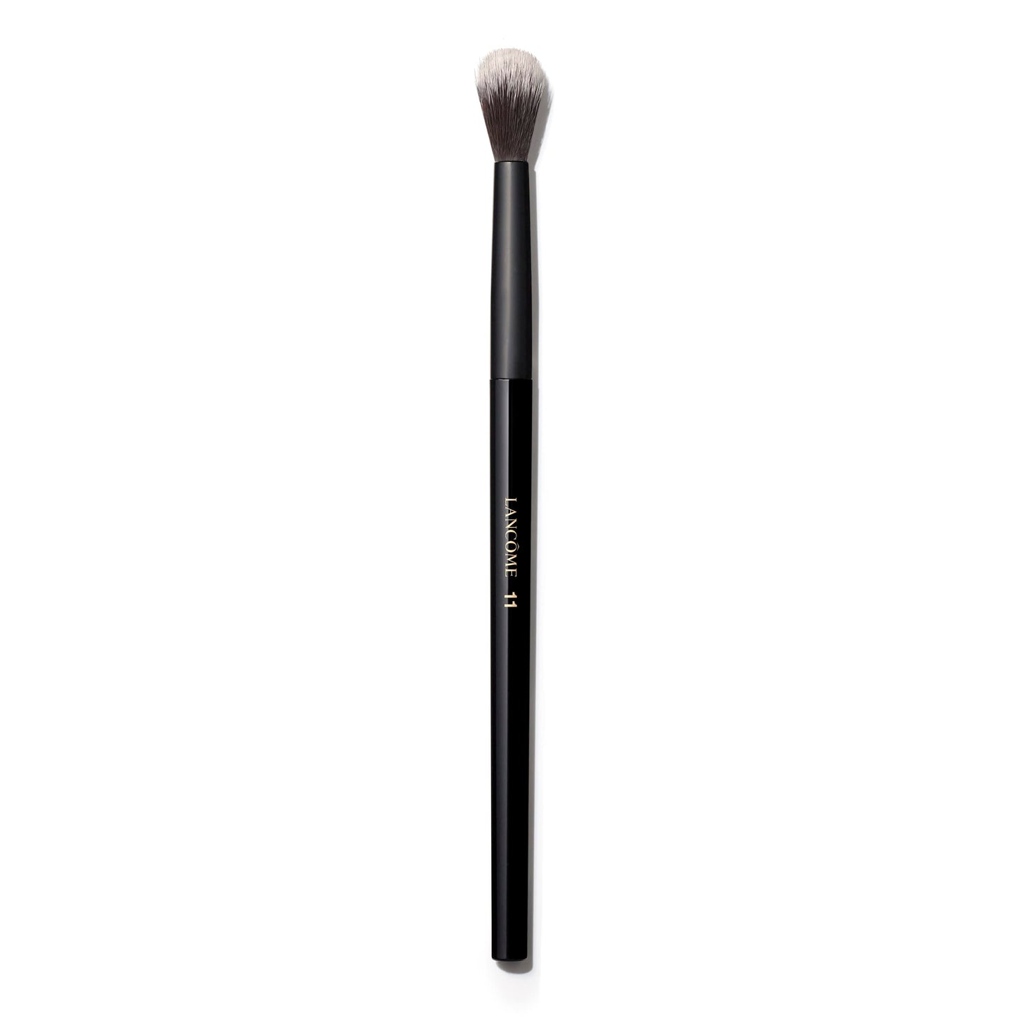 Lancôme Precision Crease Brush #11 – Dimension-Building Eyeshadow Tool
