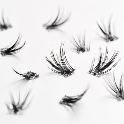 Lilly Lashes Self-Adhesive Wispy Flares – Pre-Glued Clear-Band, 24-Hour Hold