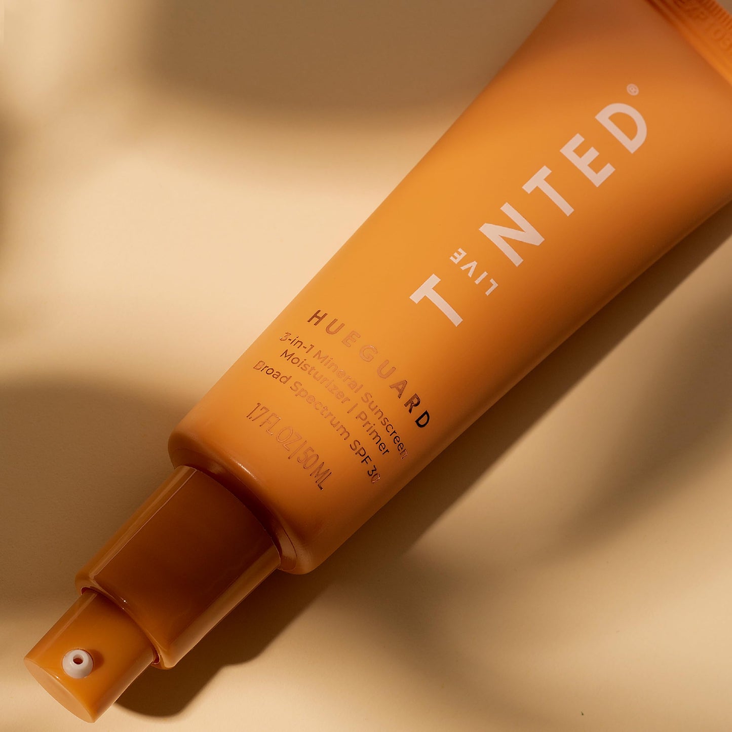 Live Tinted Hueguard Jumbo 3-in-1 Mineral Sunscreen, Moisturizer & Primer SPF 30