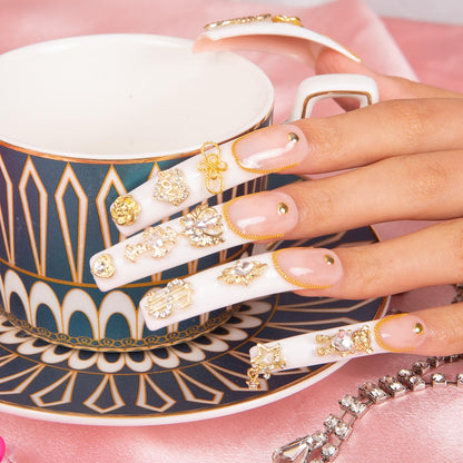 LOVFUL Chicago Nails – Full Crystal Coverage, Reusable, Curve-Long 2.2 in