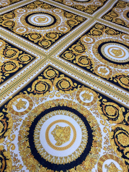 Luxurious Baroque Pattern Fabric in Black and Gold