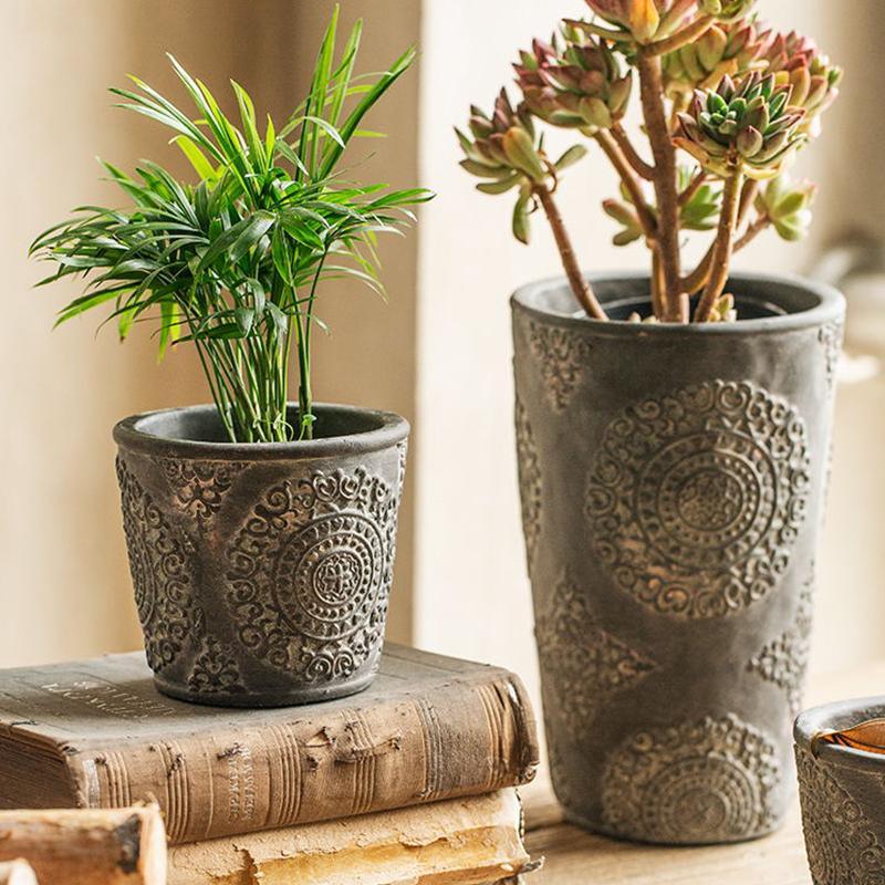 MI42 A Set Of Two Indoor/ Outdoor Plant Stands