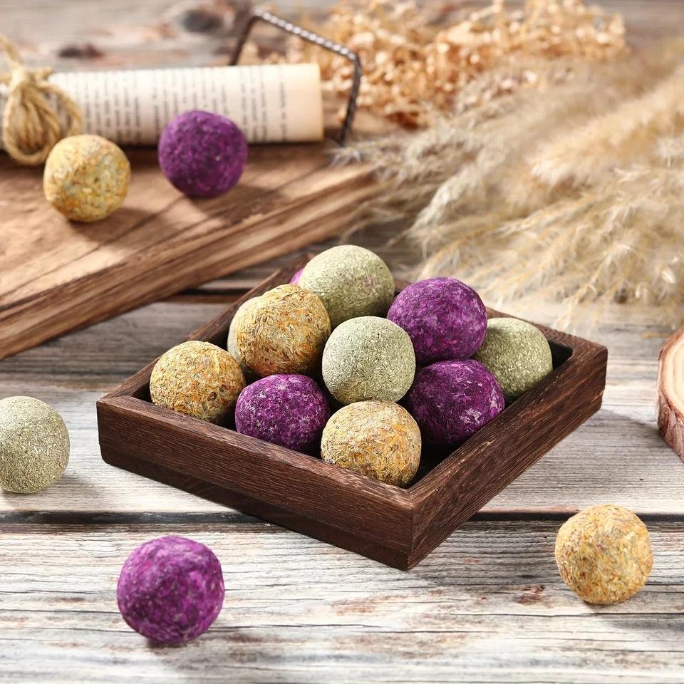 Natural Flower Flavored Timothy Hay Chew Balls 30Pcs - for Rabbits, Hamsters, Guinea Pigs, and Rats