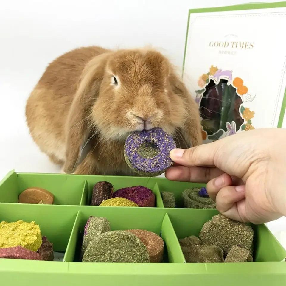 Natural Grass Chew Toys for Small Pets – Hamster, Rabbit, Guinea Pig Molar Snacks