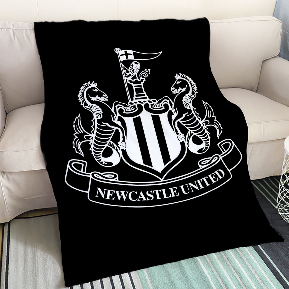 NUFC Crest Pet Blanket