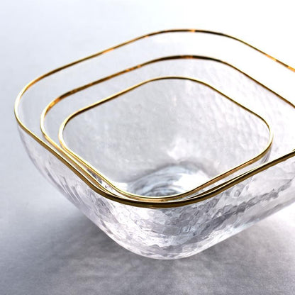 OU14 A Set Of Three Salad Bowls, Glassware