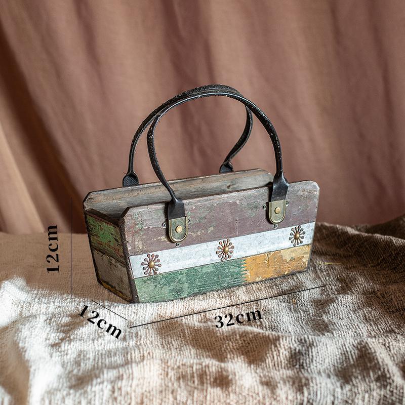 OX21 A Set Of Three Wood Handbags, Decoration