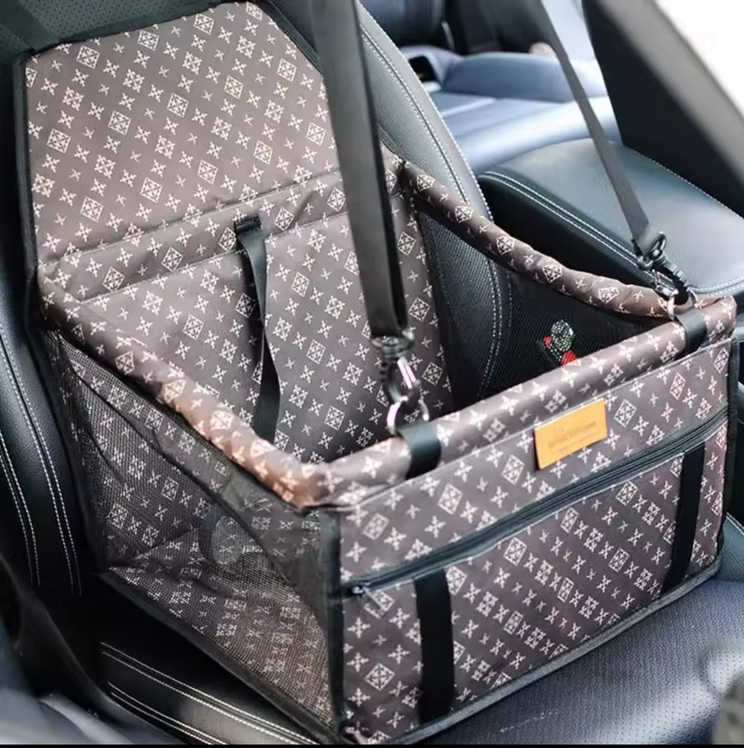 Oxford Fabric Pet Carrier – Car booster seat