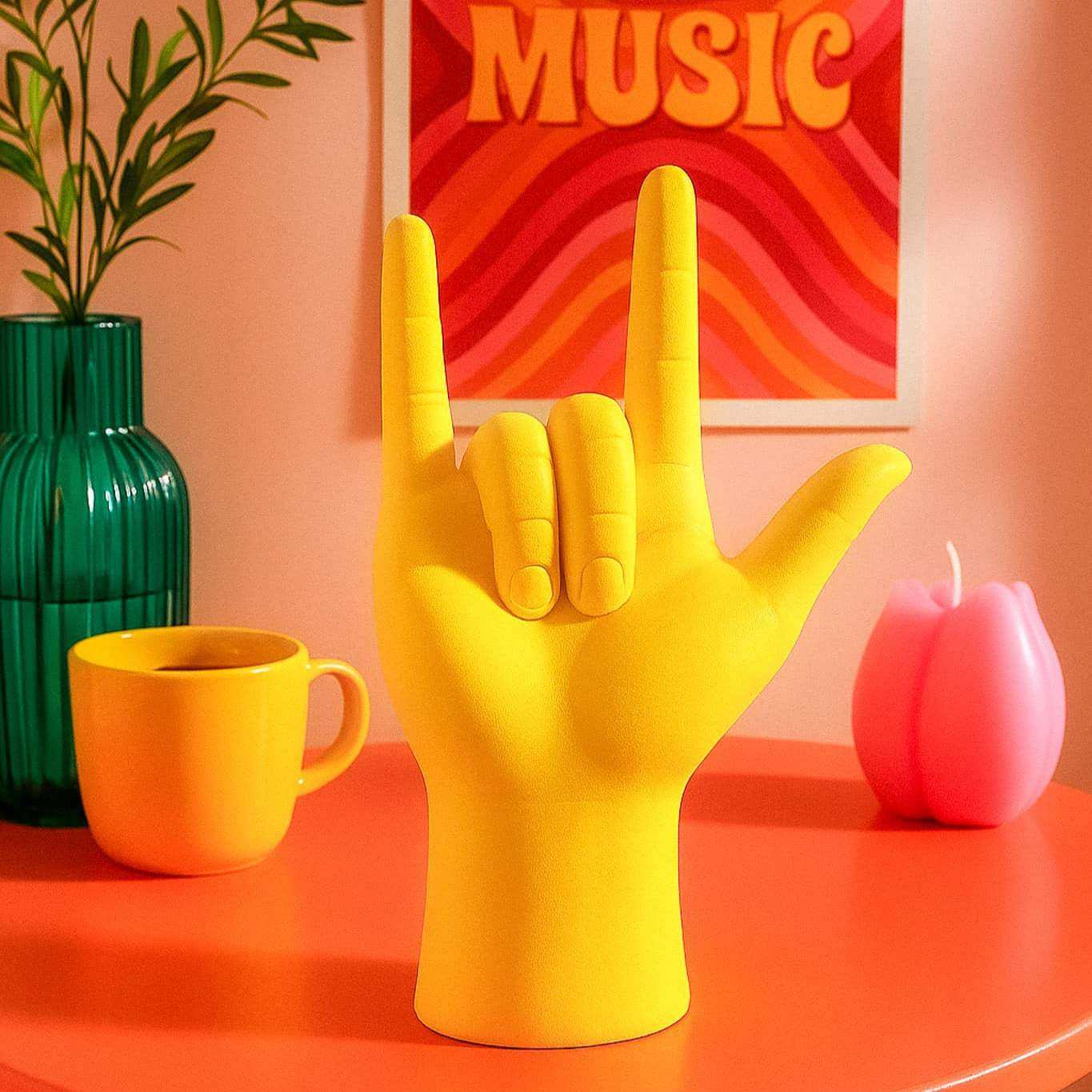 Peace & Love Sculpture