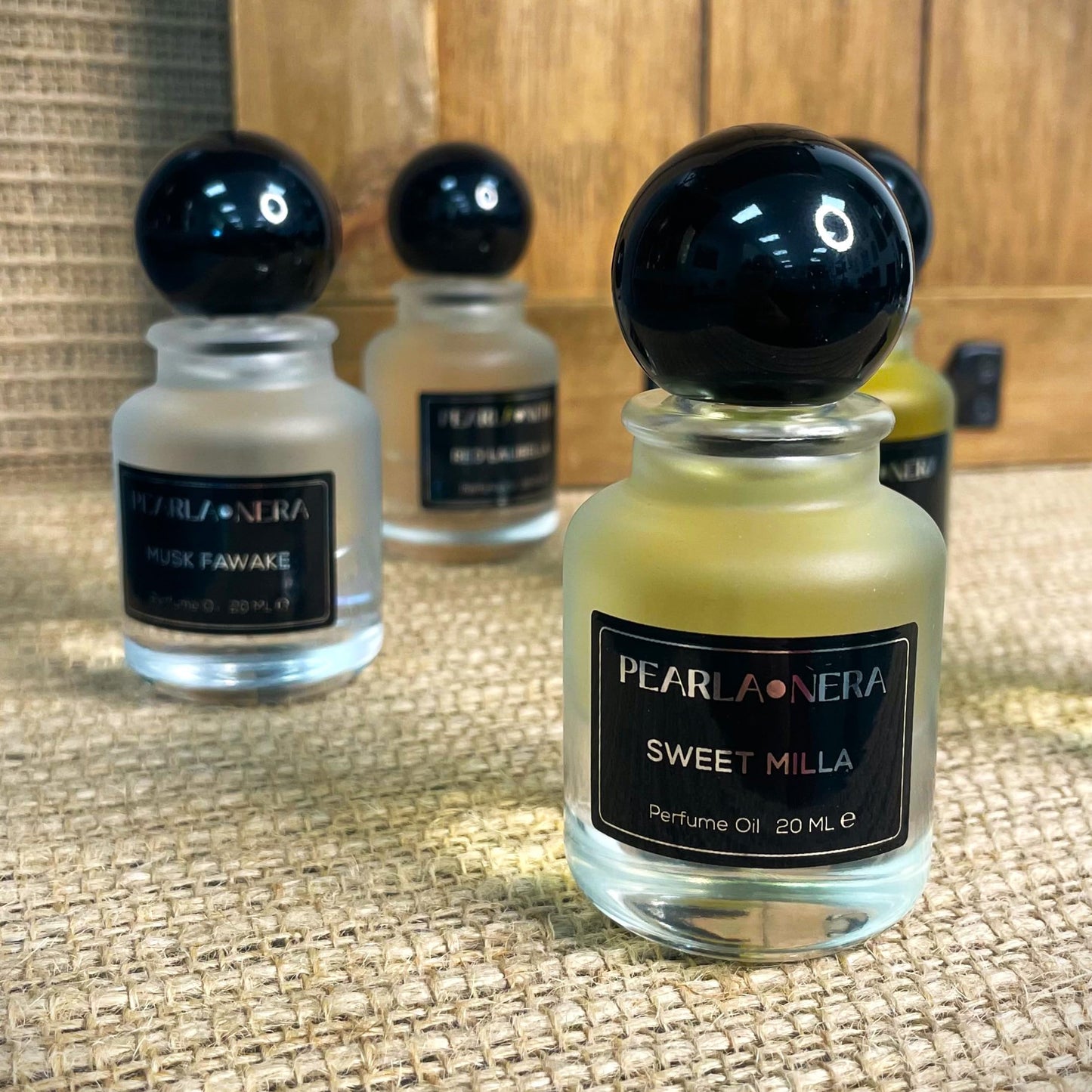 PEARLANERA Red Lalibella Perfume Oil — Fruity Floral Unisex 0.68 fl oz