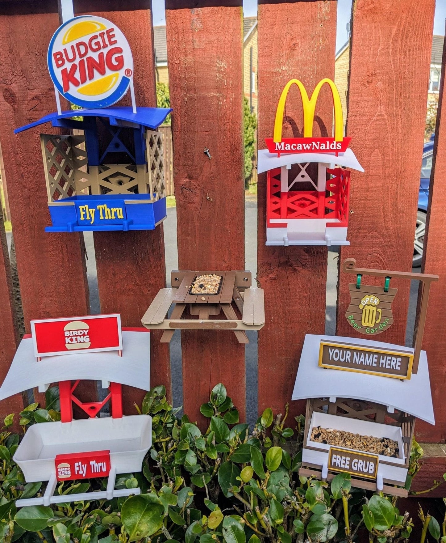 Personalized Pub Theme Bird Feeder: Small Bird Feeding Station