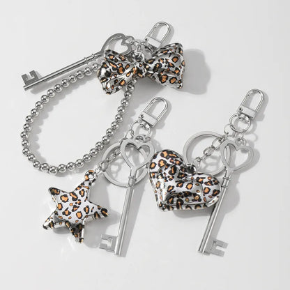 Retro Heart Shape Leopard Key CCB Zinc alloy Unisex Bag Pendant Keychain