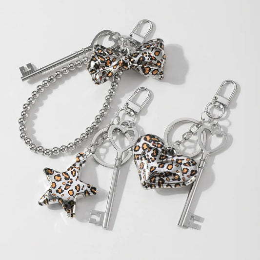 Retro Heart Shape Leopard Key CCB Zinc alloy Unisex Bag Pendant Keychain