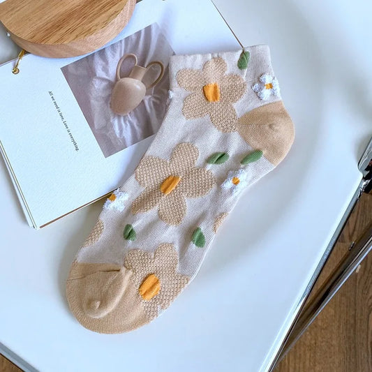 A Pair Cute Women's Flower Cotton Crew Socks