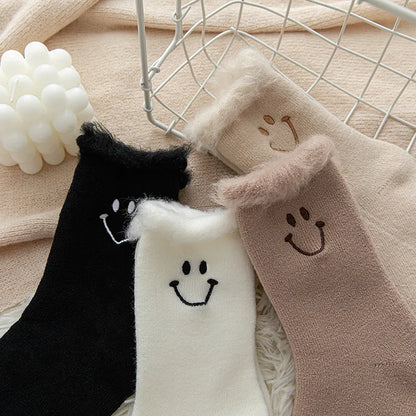 Japanese Style Women's Smile Face Polyester Ankle Socks A Pair