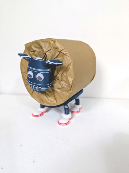 Premiersheep  Aberdeen Toilet Roll Holder – New 2025/26 Football Fan Gift – Universal Fit – Custom Boots