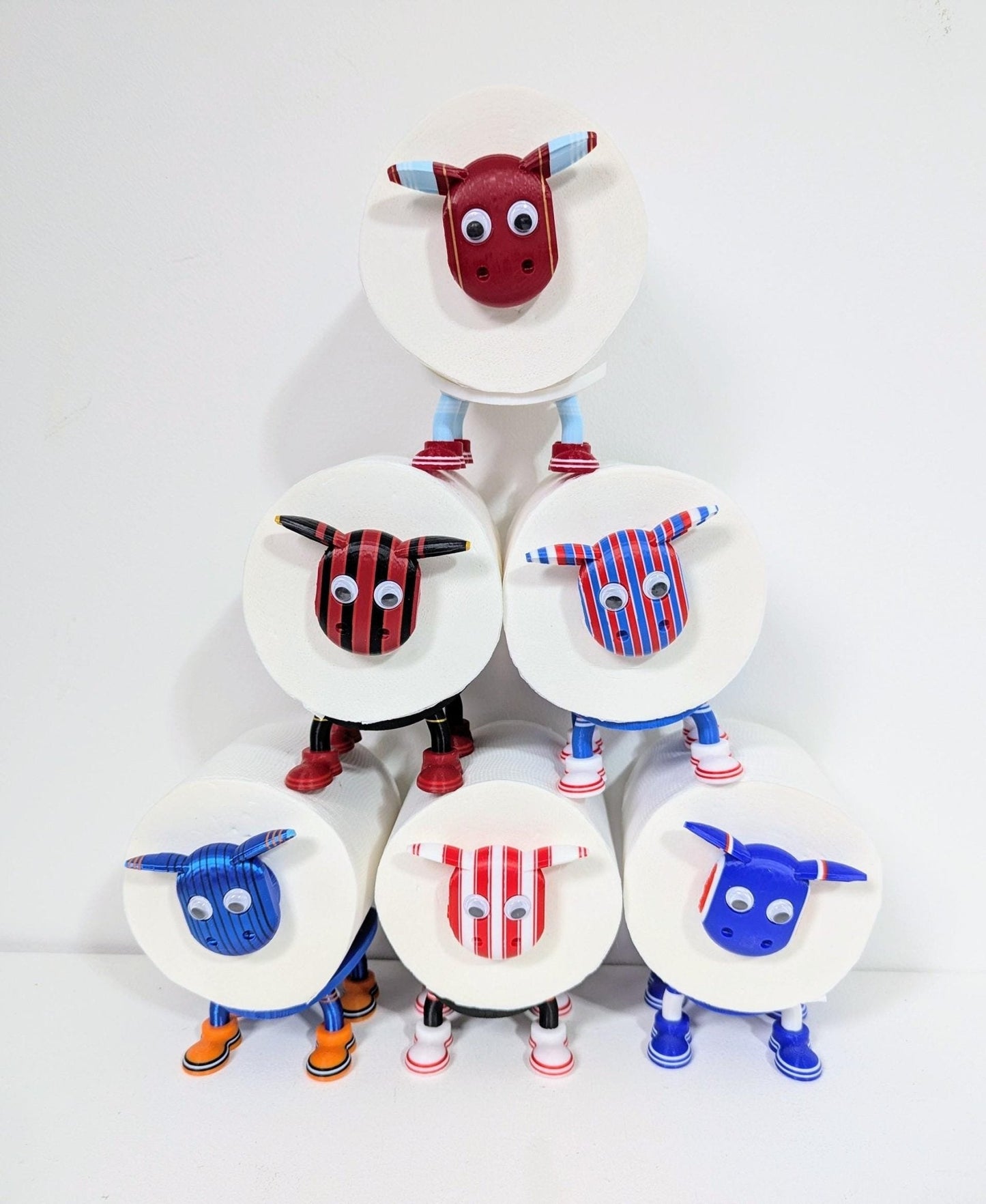 Premiersheep Crystal Palace Toilet Roll Holder – New 2025/26 Football Fan Gift – Universal Fit – Custom Boot option