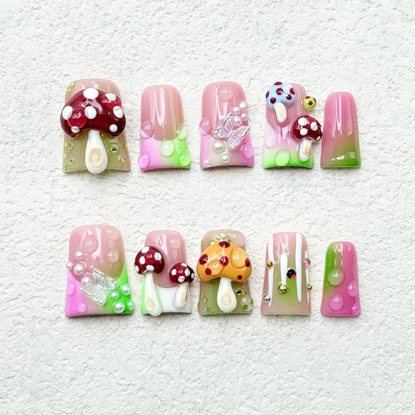 RIICFDD Luxury Handmade Press-On Nails – Medium Duck with 3D Mushroom Art (Size S)
