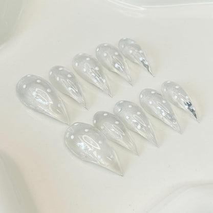 RIICFDD 10 Pcs Handmade Press-On Nails – Curved Short Eagle Claw with Glue Kit