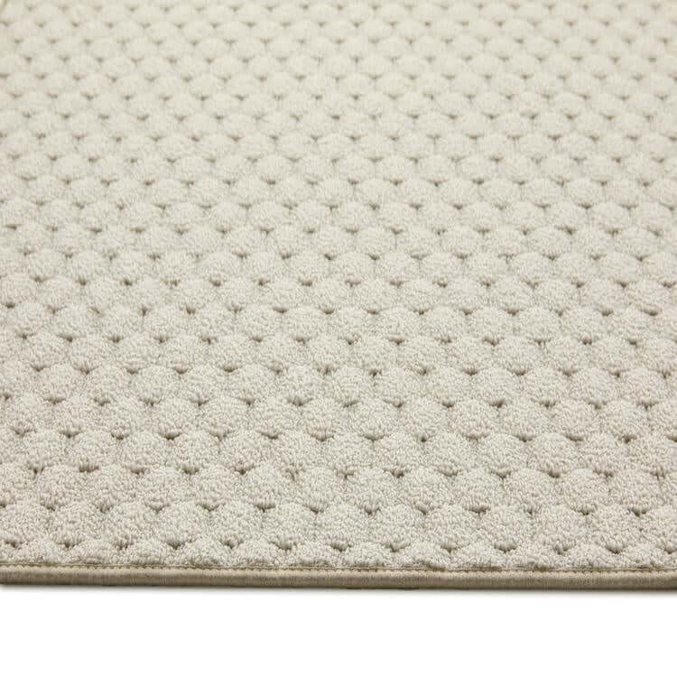 Textured Washable Mat and Runner Dots Design