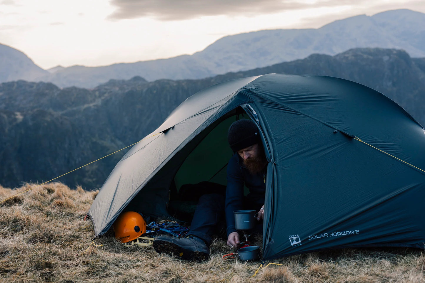 Terra Nova Solar Horizon 2 Lightweight Backpacking Tent - Green