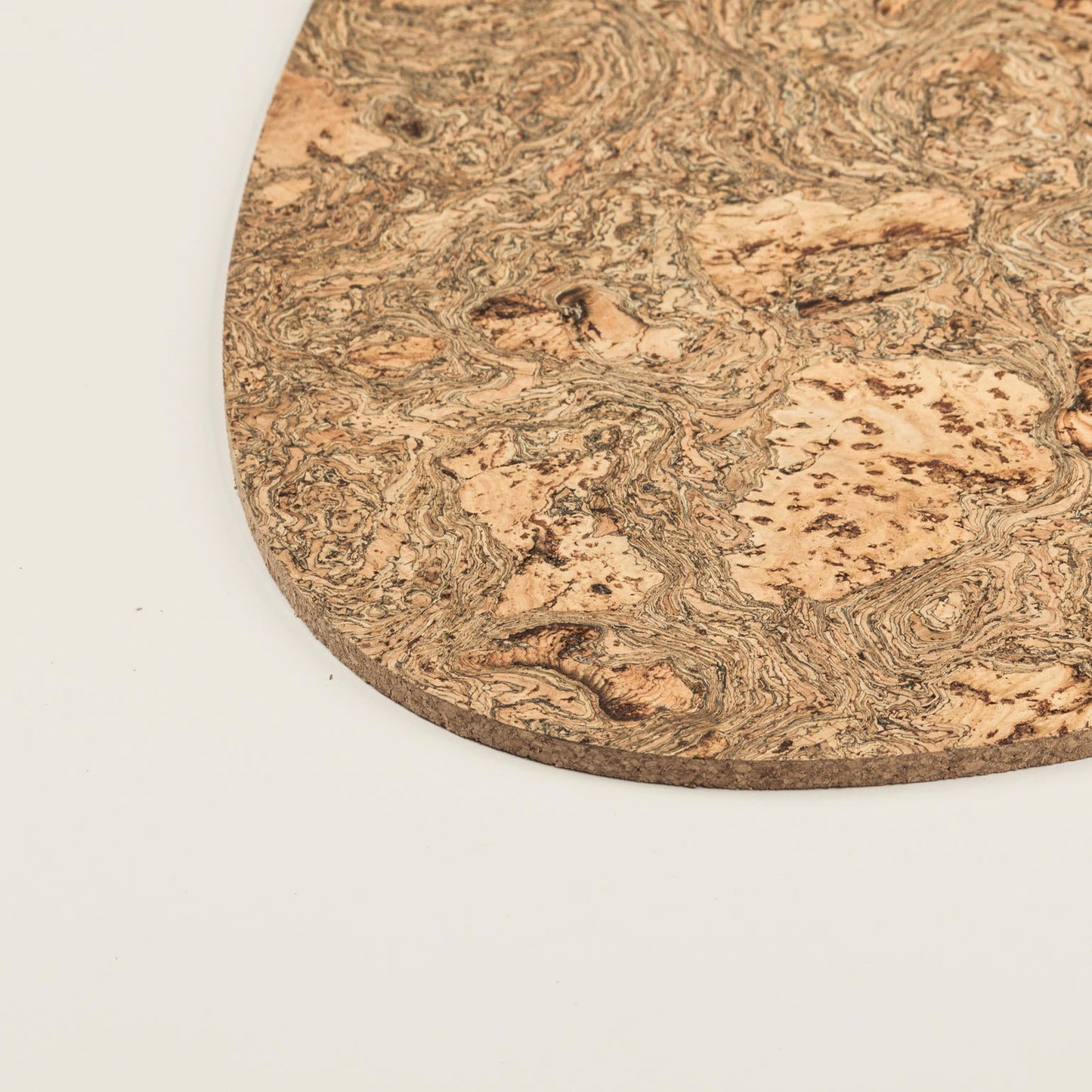 Cork Placemats | Twist Black | Pebble Shape
