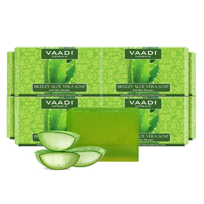 Vaadi Herbals Aloe Vera Soap – Pack of 8 x 75g | Two-Layer Formula with Aloe Vera & Honey