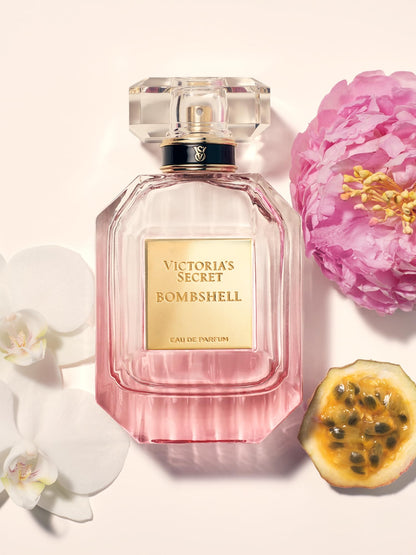 Victoria's Secret Bombshell 3-Piece Luxe Fragrance Gift Set – 1.7 oz EDP, Travel Lotion & Shimmer Mist