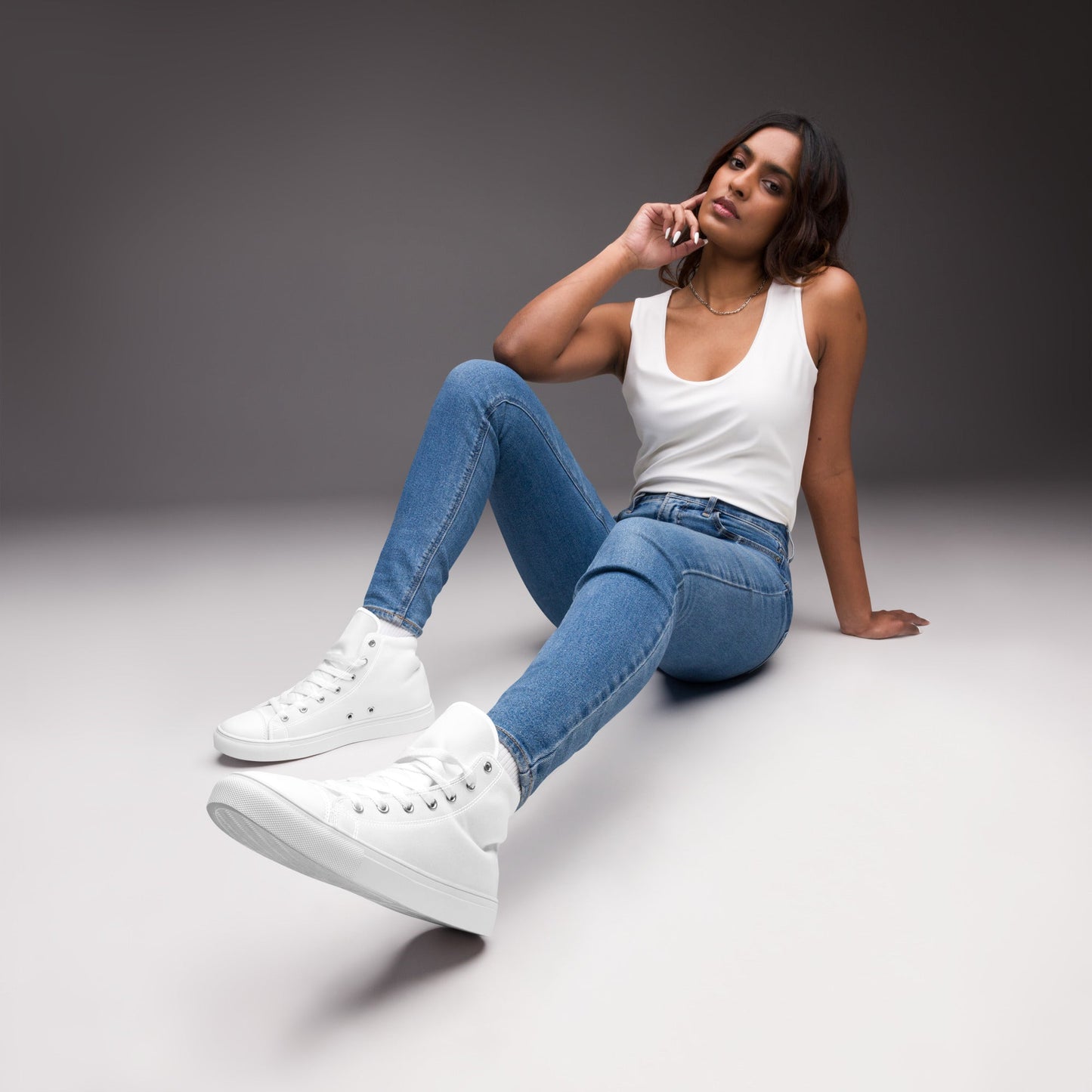 iSAW Womens White High-Top Canvas Shoes