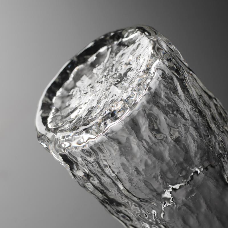 YA72 Glass, Glassware