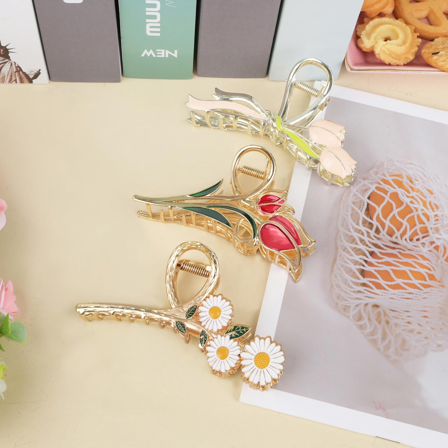 Yonchic 3-Piece Flower Metal Hair Clips – Multicolor Daisy Tulip Claws for Thin to Medium Hair | Strong Hold & Non-Slip